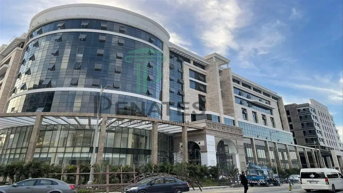 Exceptional Residential Building for Sale - R7-15-30-24
