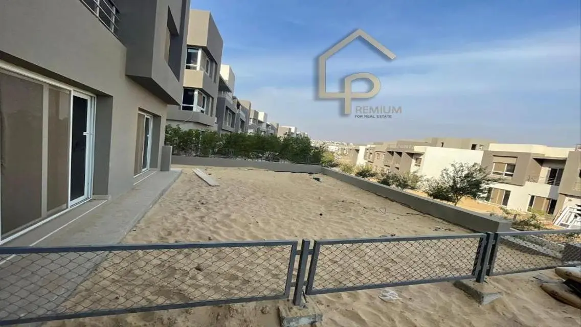 Stunning Apartment for Sale in Phase 1