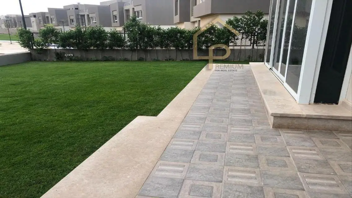 Stunning Apartment for Sale in Phase 1