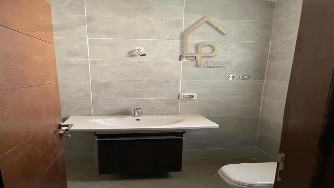 Stunning Apartment for Sale in Phase 1