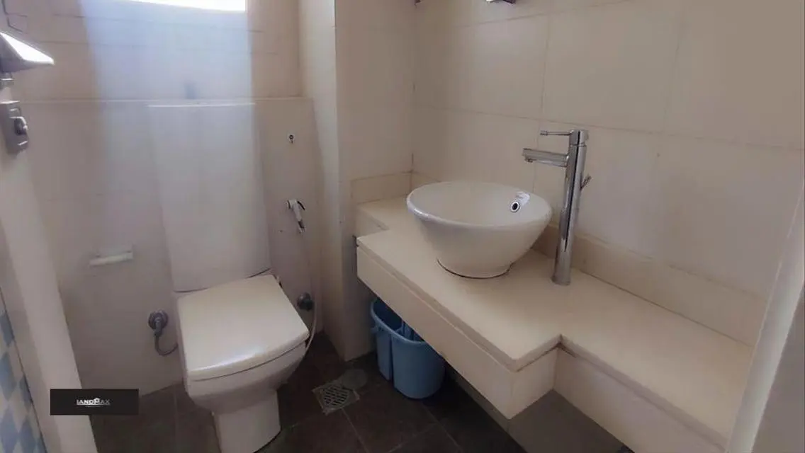 Apartment for Sale with 300 sqm in a Prime Location
