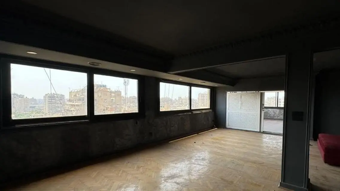 Exceptional Office for Rent - 400 Square Meters