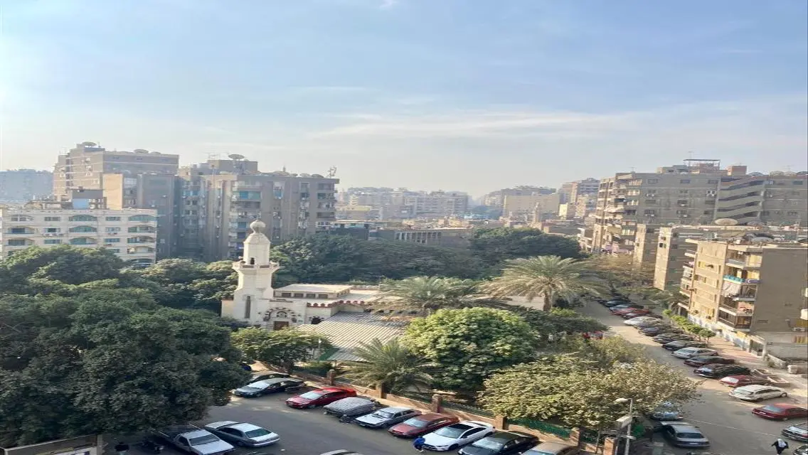 شقة فاخرة للبيع في موقع متميز