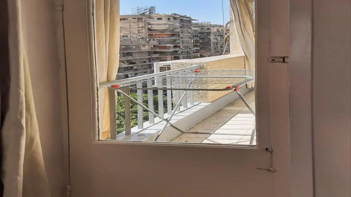 شقة فاخرة للبيع في موقع متميز