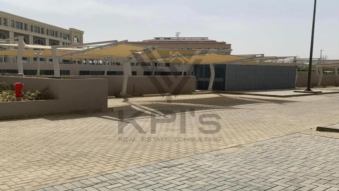 شقة رائعة بسعر مغري وبمساحة واسعة