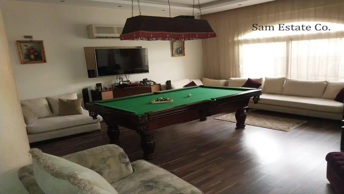 Luxury Villa with Private Pool and Lakeside Garden