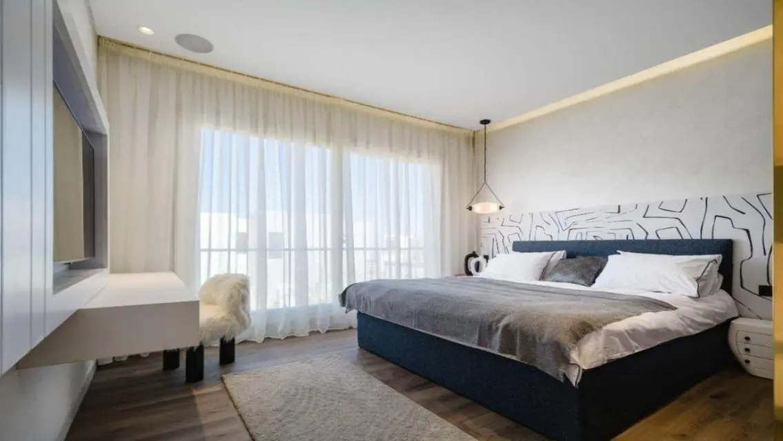 Luxury Apartment with 300 sqm in a Prime Location