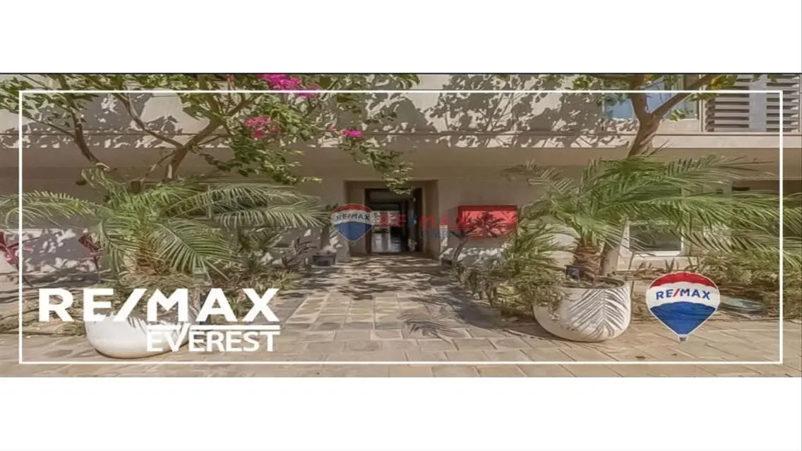 Luxurious Property with Study Room and Security – Premium Investment Opportunity