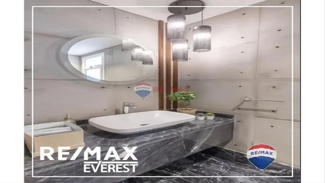 Luxurious Property with Study Room and Security – Premium Investment Opportunity