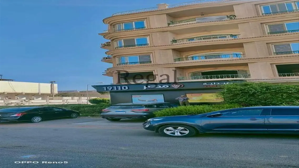 West Gate: Luxury Apartment with Modern Finishes
