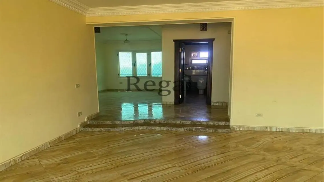 West Gate: Luxury Apartment with Modern Finishes