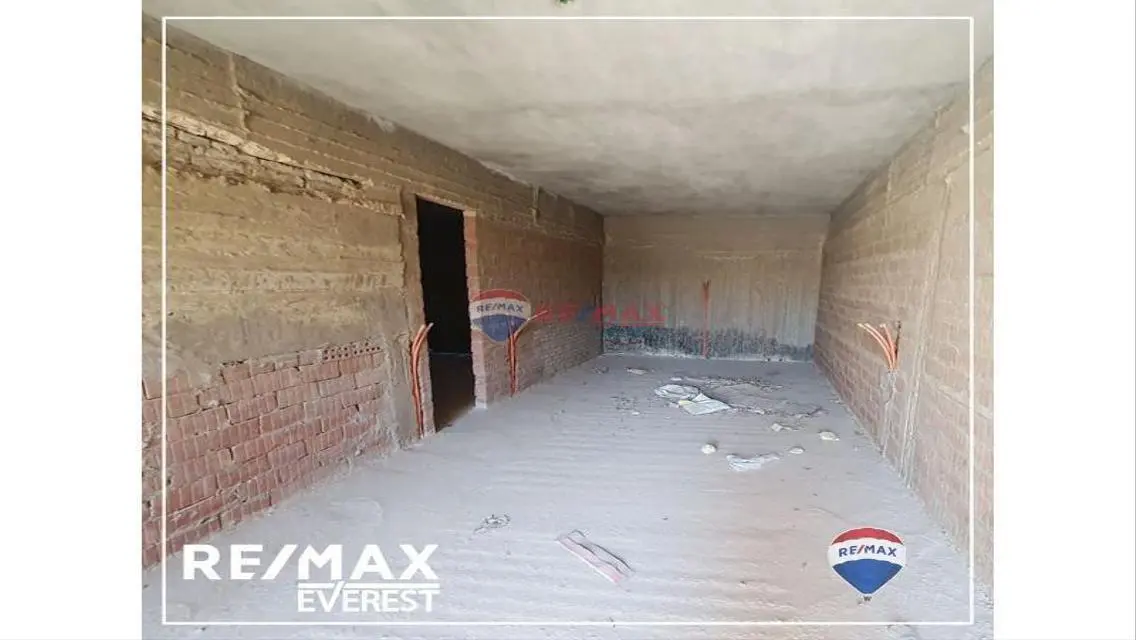 فيلا فاخرة بمساحة واسعة مع شرفة وحديقة خاصة