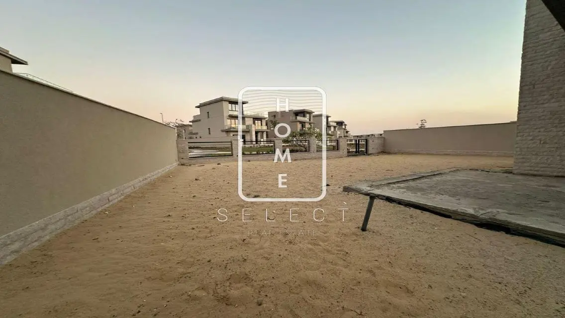 Luxury Villa for Sale with Spacious Layout