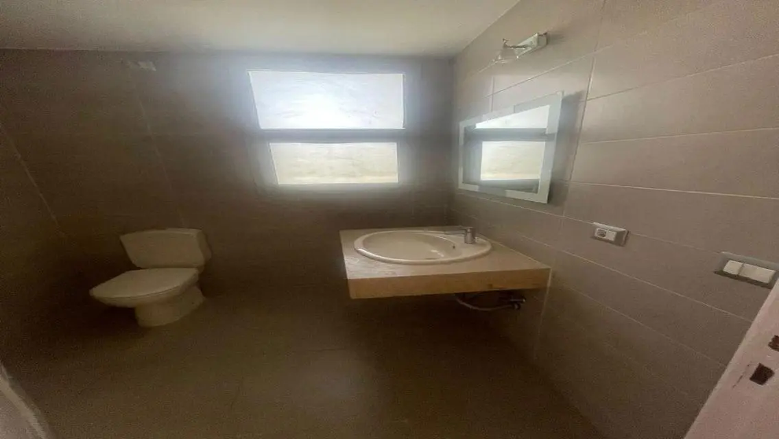 Luxury Apartment in Palm Parks