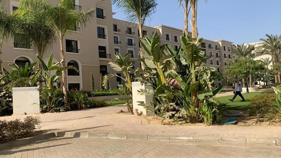 Luxury 3-Bedroom Apartment in the Heart of the City