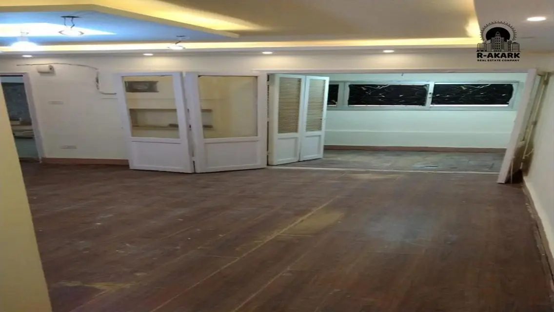 وحدة سكنية فاخرة بمساحة 150 متر مربع