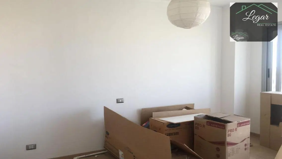 شقة فاخره في بالم بارك بمساحة 475 متر
