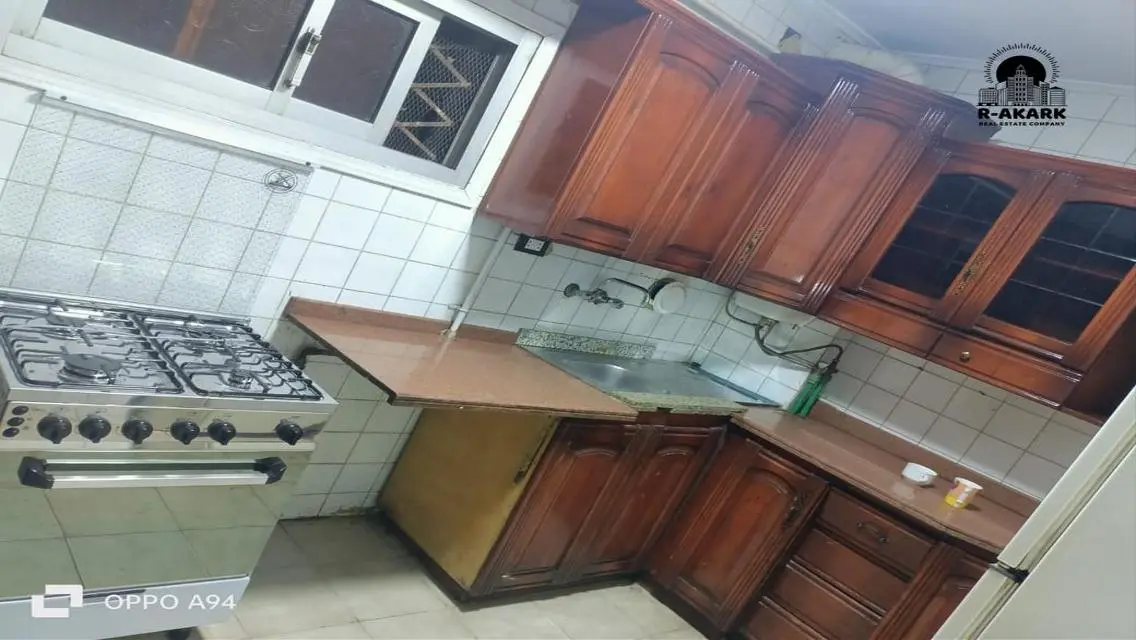 Luxurious Apartment for Rent with Central Air Conditioning and Stunning Views