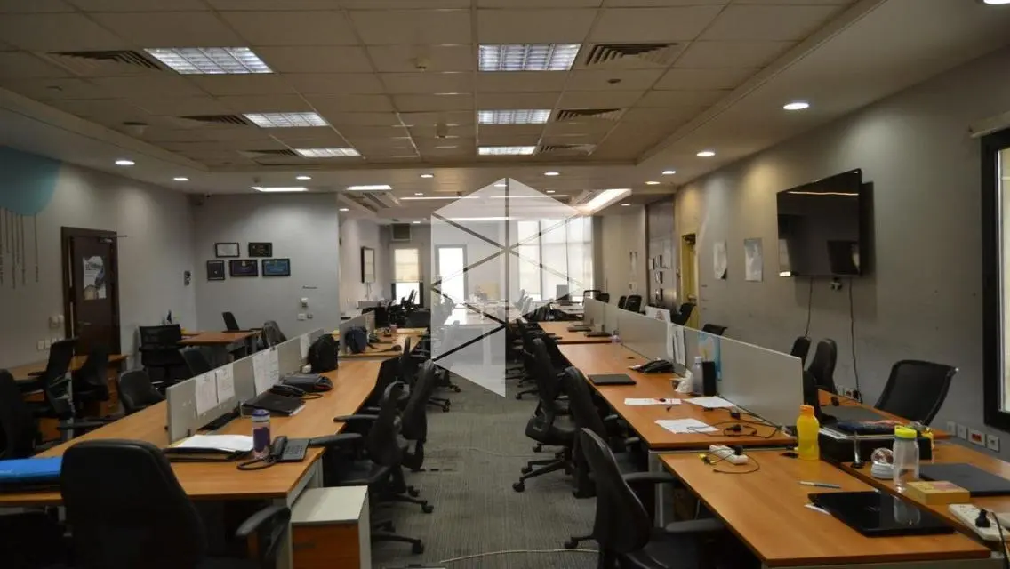 Unique Investment Opportunity in a Modern Property
