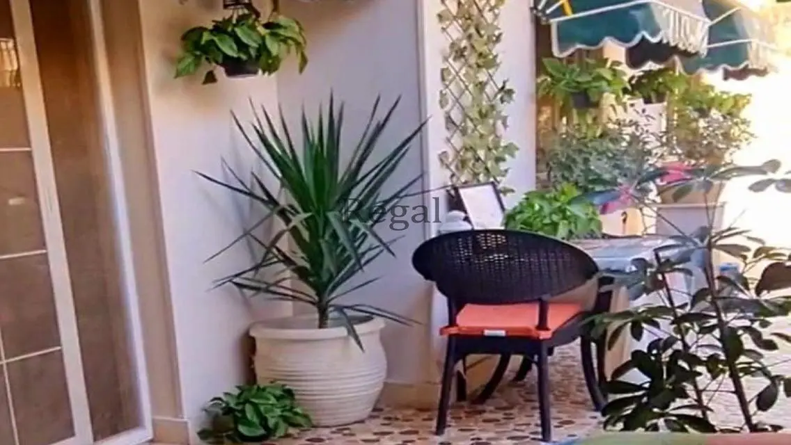شقة فاخرة بمساحة 177 متر مربع
