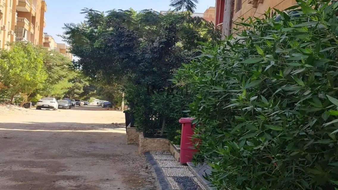 شقة فاخرة بمساحة 177 متر مربع