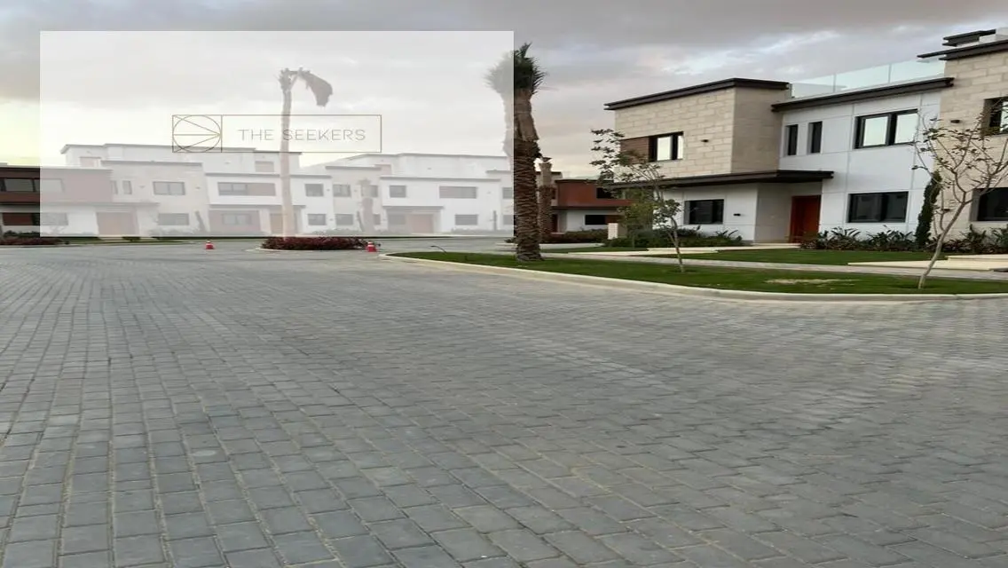 Luxury Villa for Sale with Spacious Layout and Private Pool