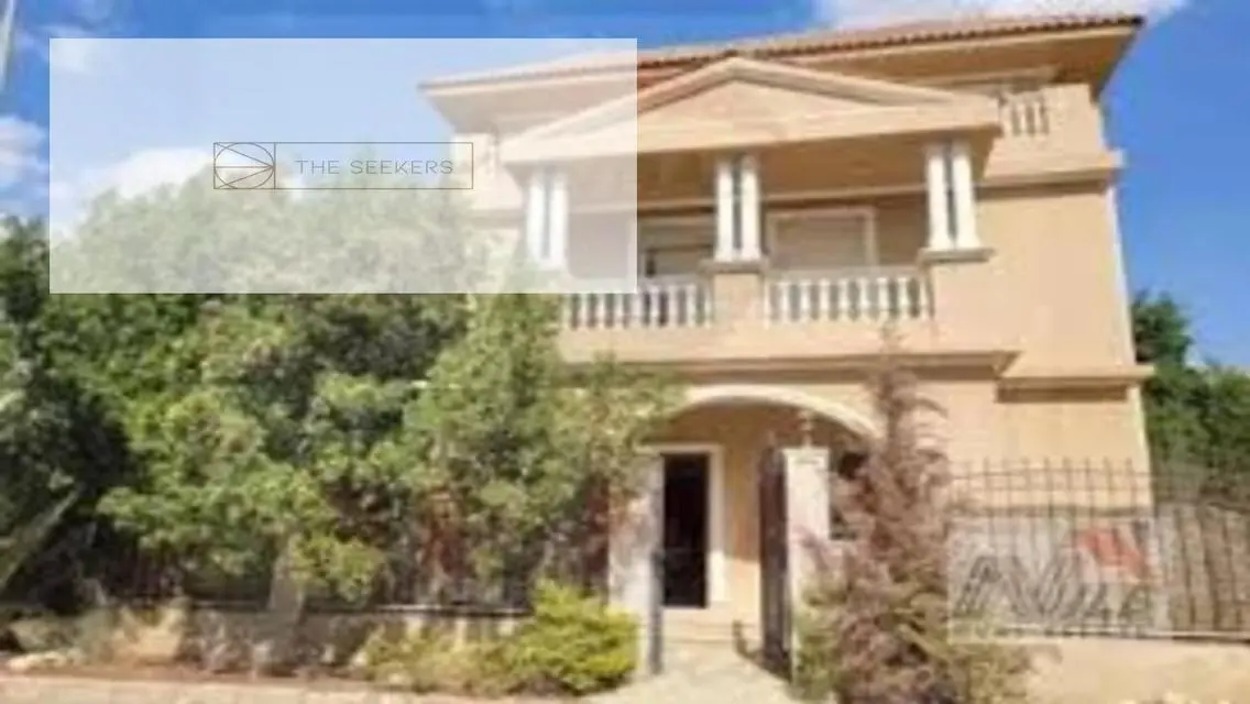 Luxury Villa with Private Pool and Garden