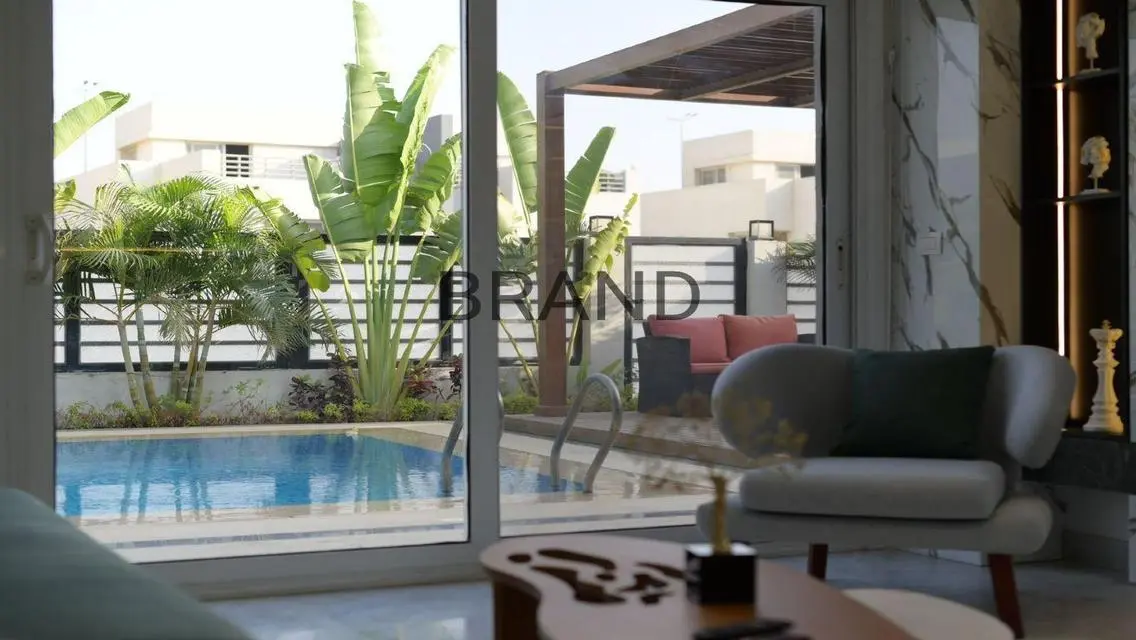 Luxurious Villa for Sale on 800 Sqm with Premium Amenities