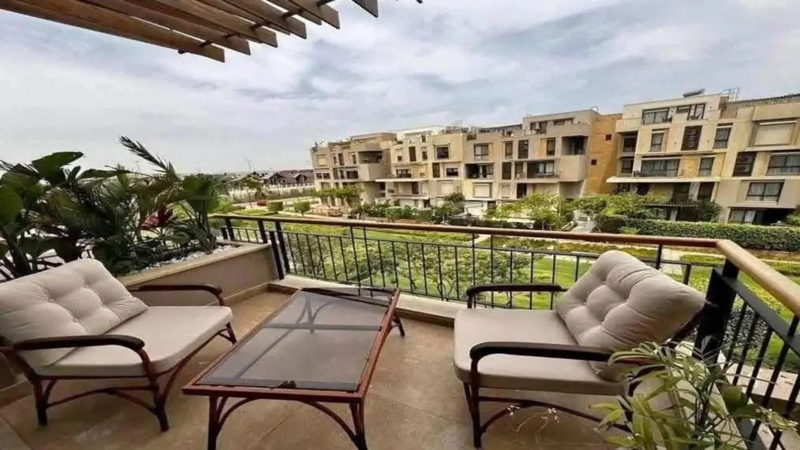 Exceptional 170m Apartment with Full Amenities