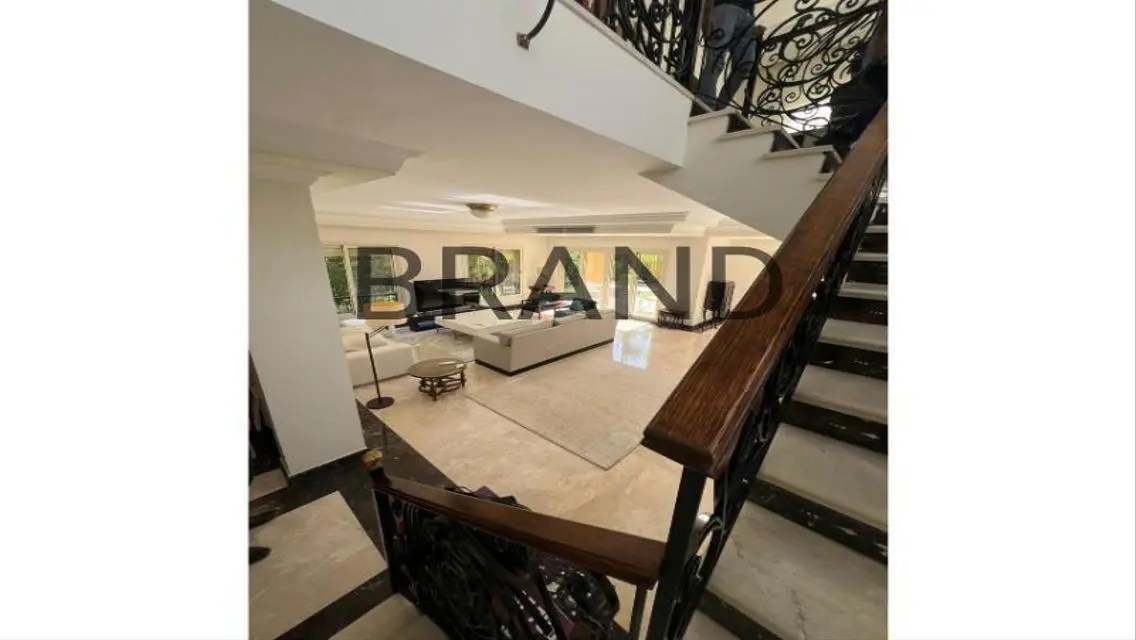 Luxury Villa for Sale with Shared Pool
