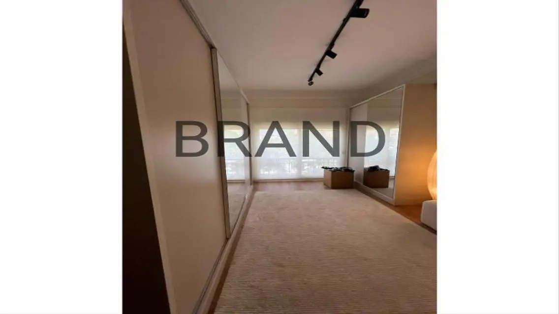 Luxury Villa for Sale with Shared Pool