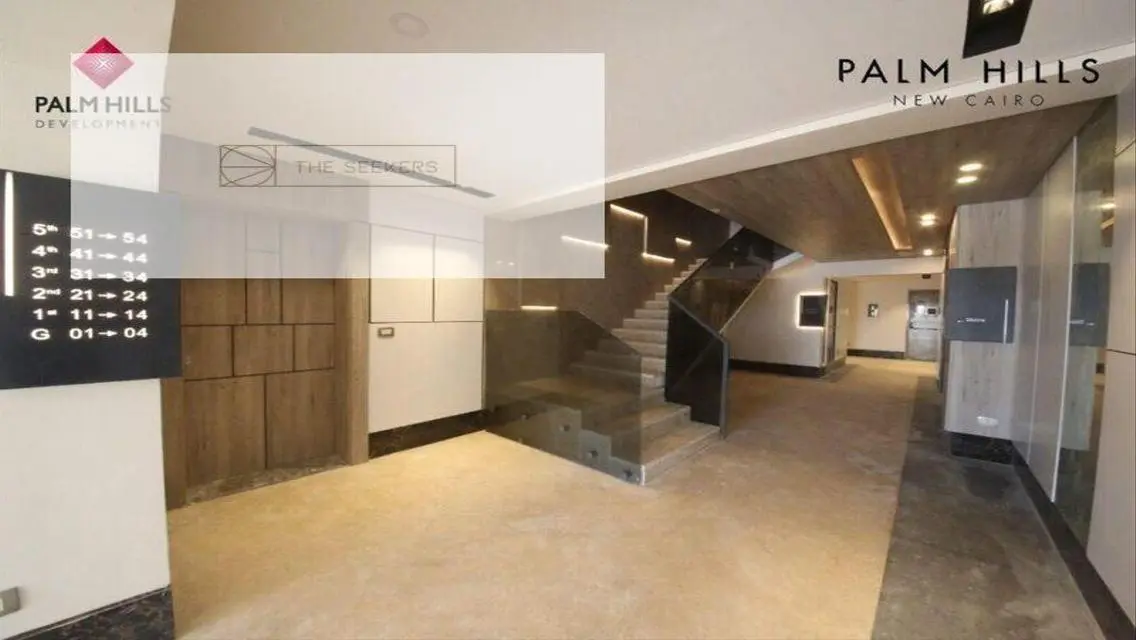 Luxury Apartment Overlooking Lakes