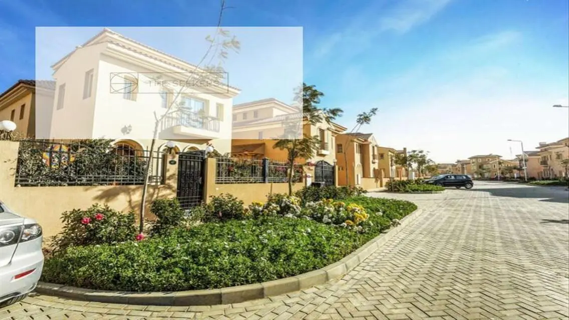 Luxurious Villa with Spacious Design and Exceptional Features