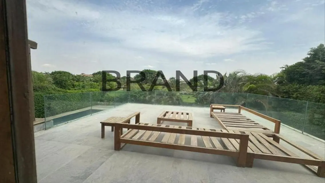 Luxury Villa for Sale - 1000 sqm with 5 Bedrooms
