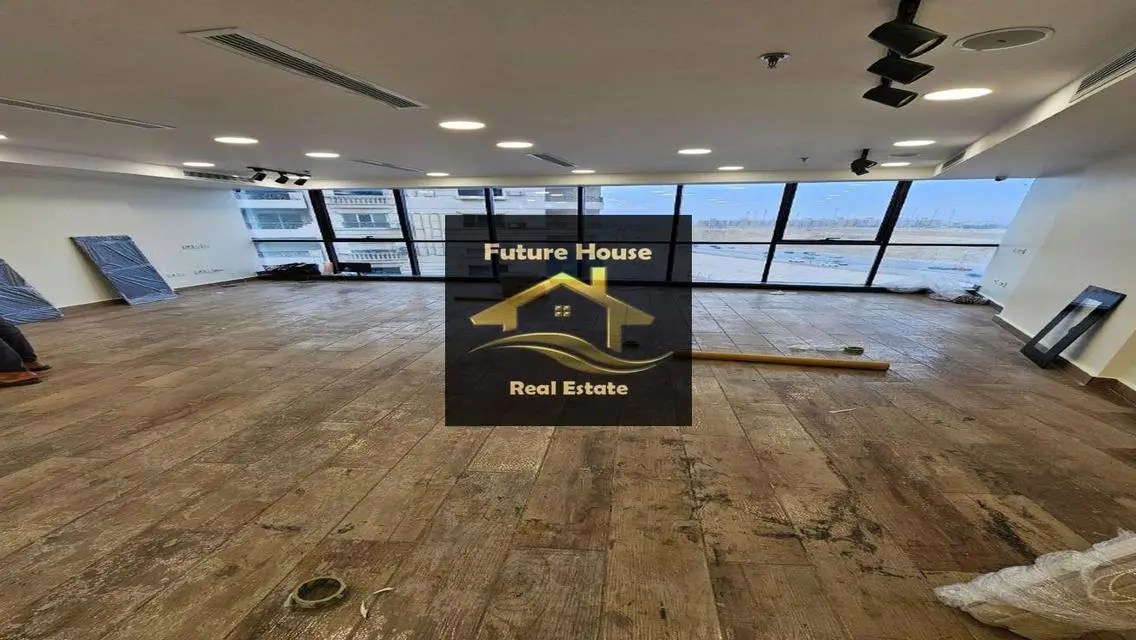 Ready-to-Move Open Area - Great Opportunity