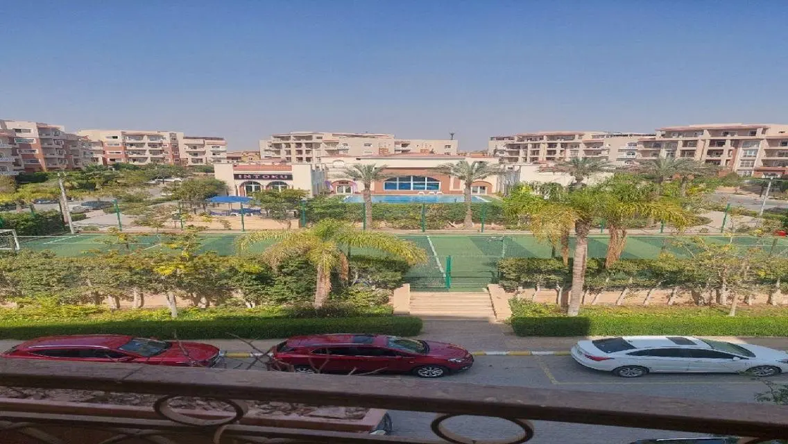 شقة مفروشة للإيجار بفخامة في مجمع حياه هايتس