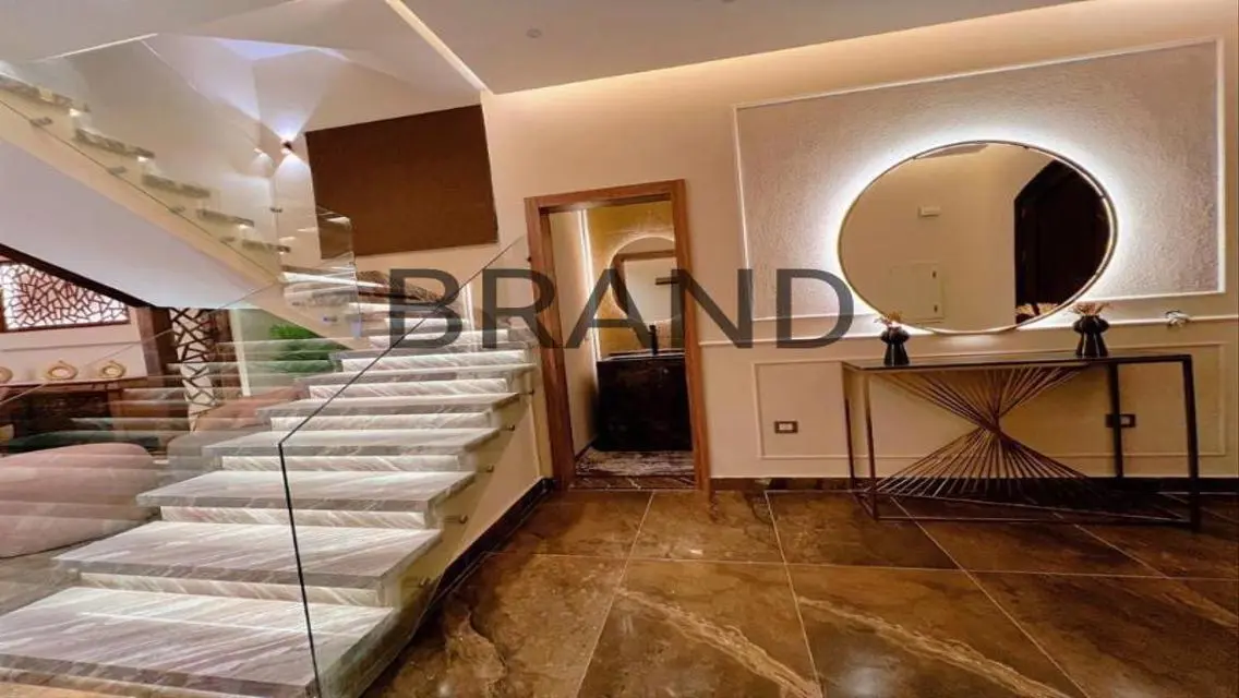 Luxurious House with Private Pool and Garden