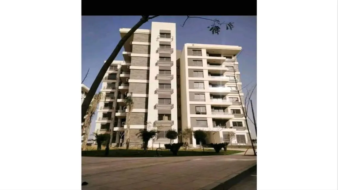 Apartment for Sale in Prime Location with Wide Garden View