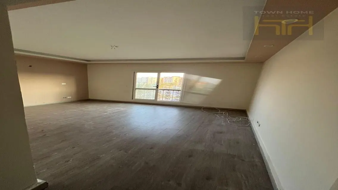 Stunning Apartment for Sale -180- sqm with Amazing View