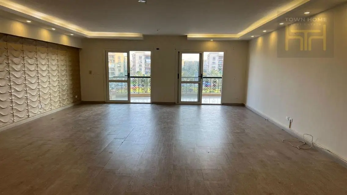 Stunning Apartment for Sale -180- sqm with Amazing View