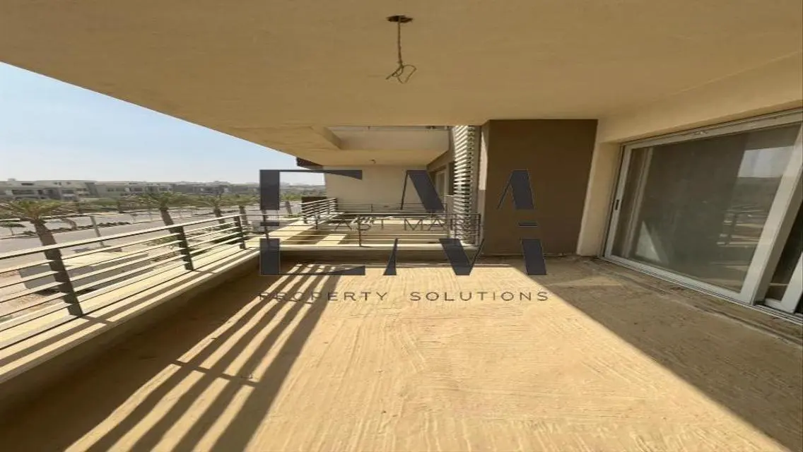 Luxury House for Sale in Prime Location