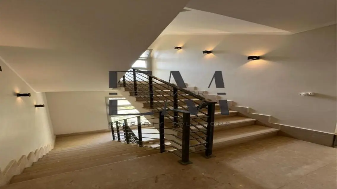 Luxury House for Sale in Prime Location