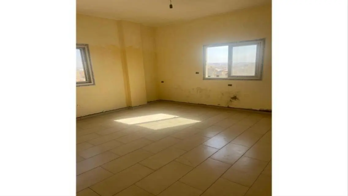 شقة مميزة في ميدان السرايات