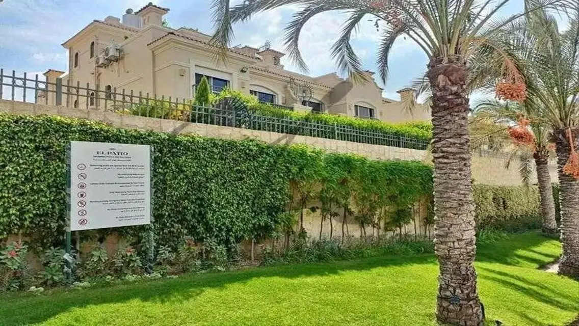 فيلا فاخرة للبيع بمساحة متر و amenities متنوعة