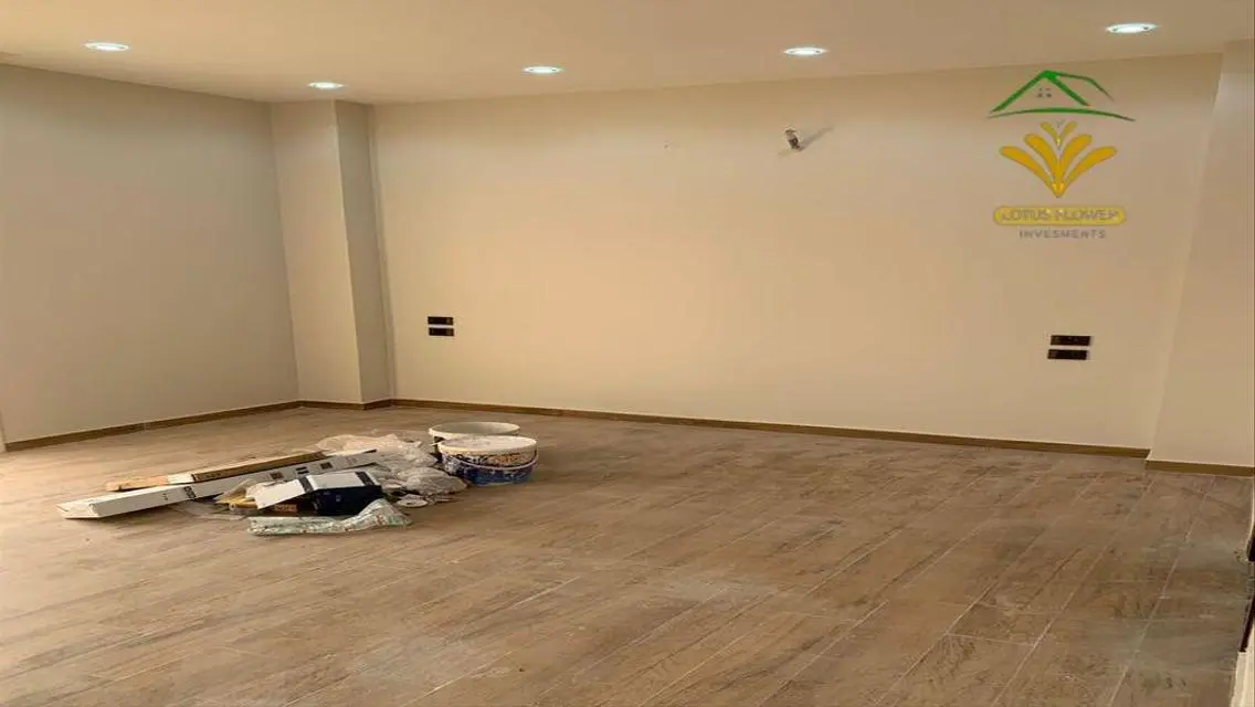 شقة فاخرة بمساحة 230 متر