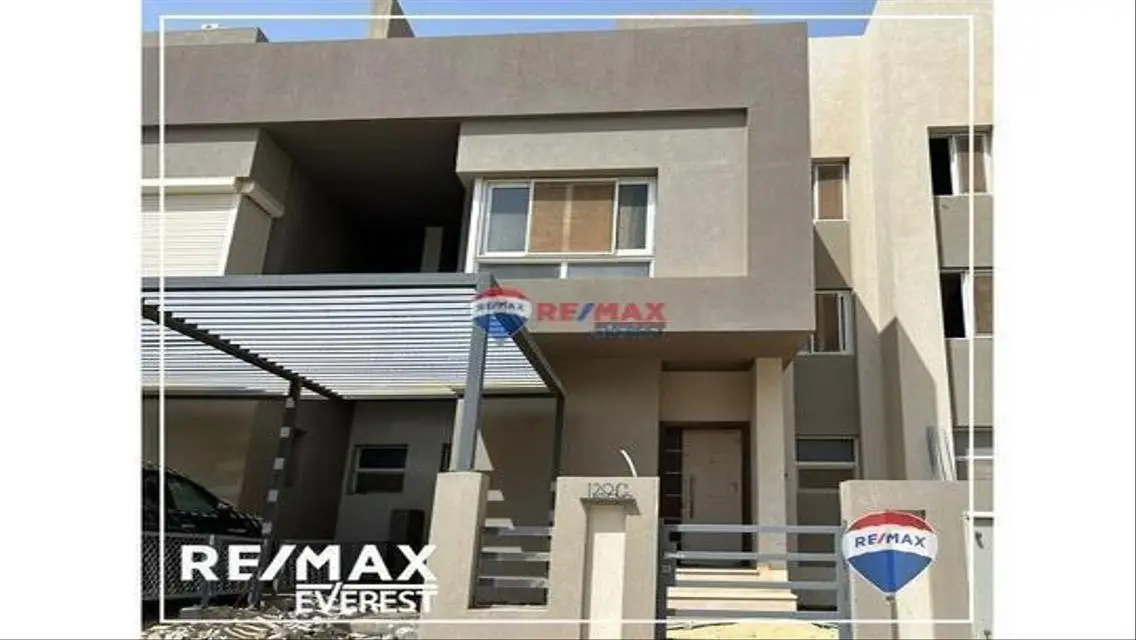 فيلا فاخرة مع جميع المرافق في منطقة ZED