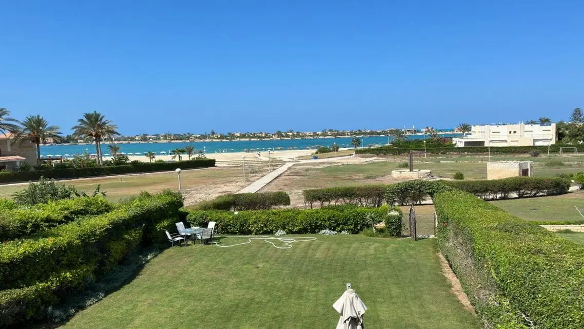 Luxury Apartment for Sale, 250 sqm in a Prime Location