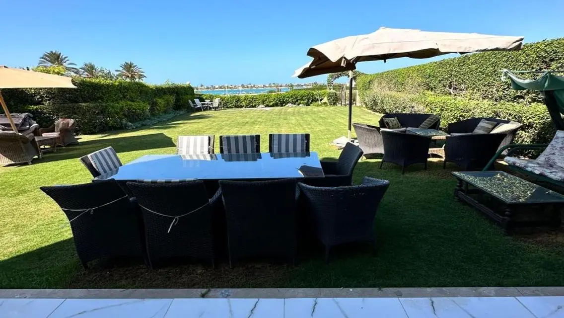 Luxury Apartment for Sale, 250 sqm in a Prime Location