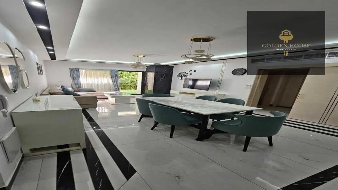 Lake View Apartment - 2 Bedrooms with Spacious Layout