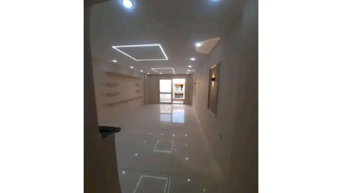 شقة مميزة للإيجار في قلب المدينة